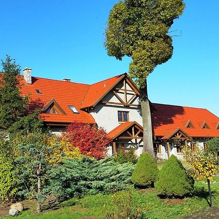 Dom Uzdrowisko Hotel Tolkmicko Ngoại thất bức ảnh